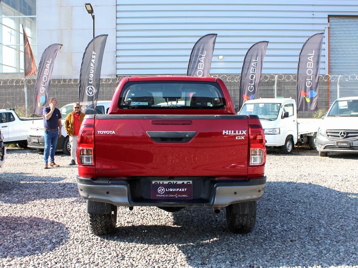 TOYOTA Hilux DCAB 4X4 - Imagen 6