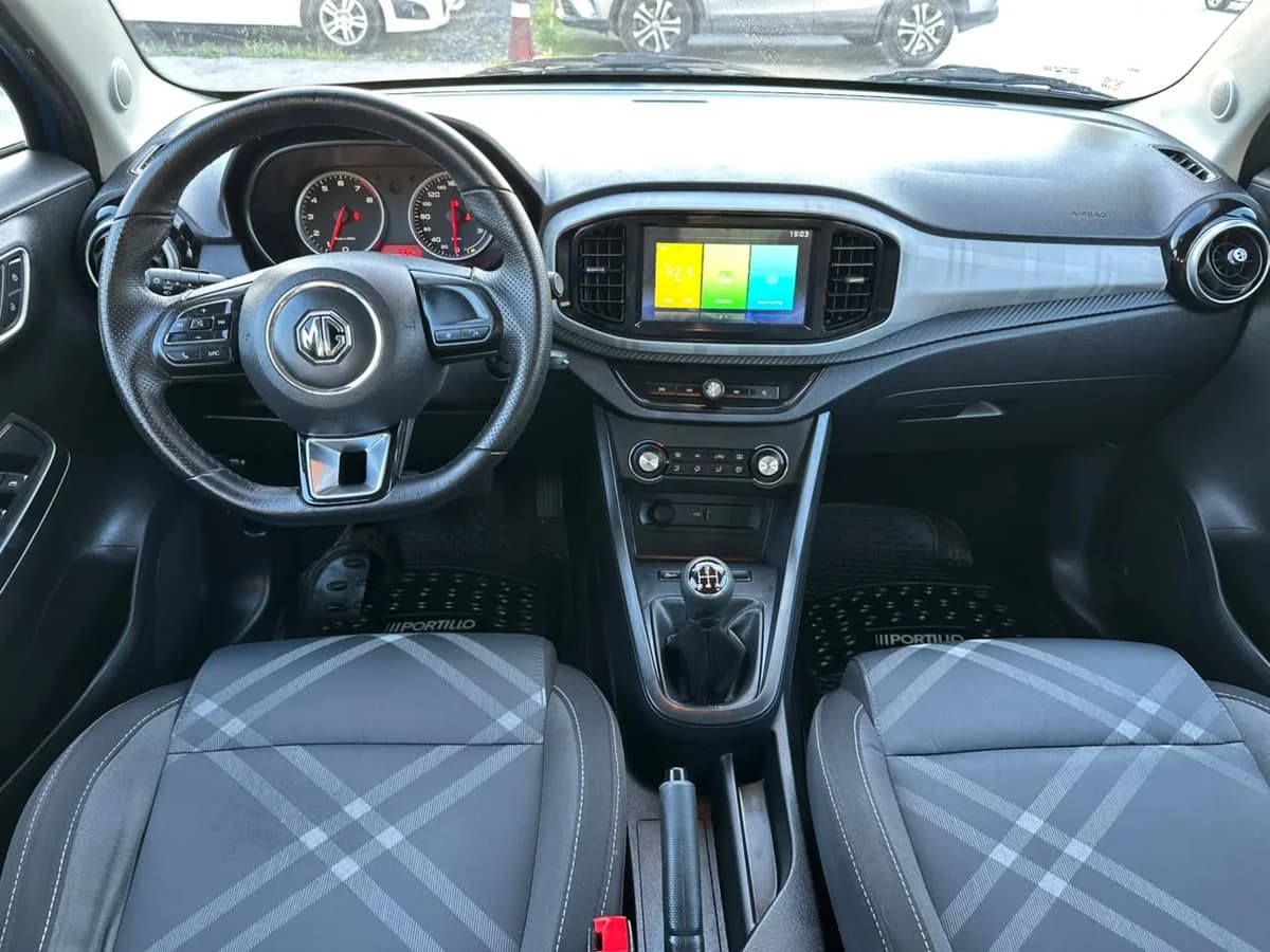MG MG 3 1.5 COMFORT 4X2 HB MT 5P 2024 - Imagen 3
