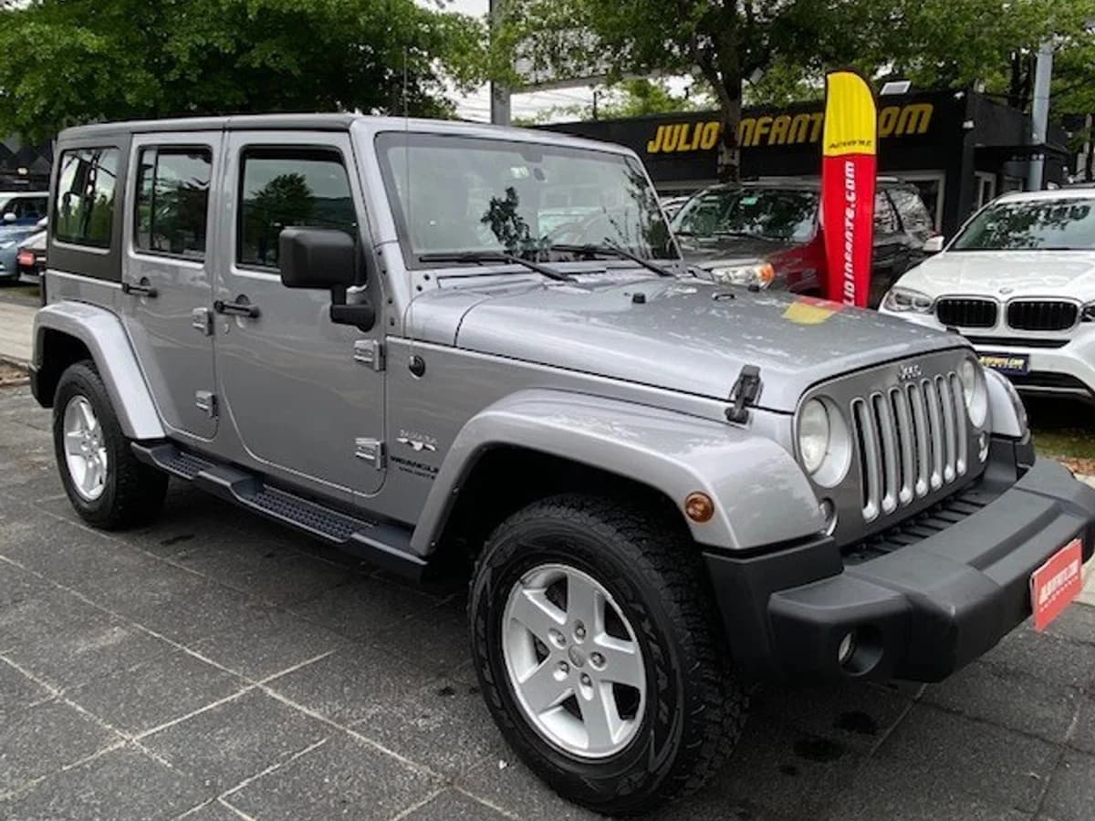 JEEP WRANGLER UNLTD Sahara 4x4 2.8 2018 - Imagen 3