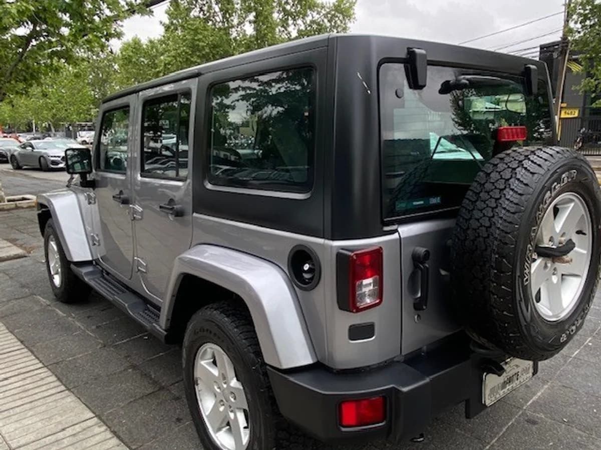 JEEP WRANGLER UNLTD Sahara 4x4 2.8 2018 - Imagen 4