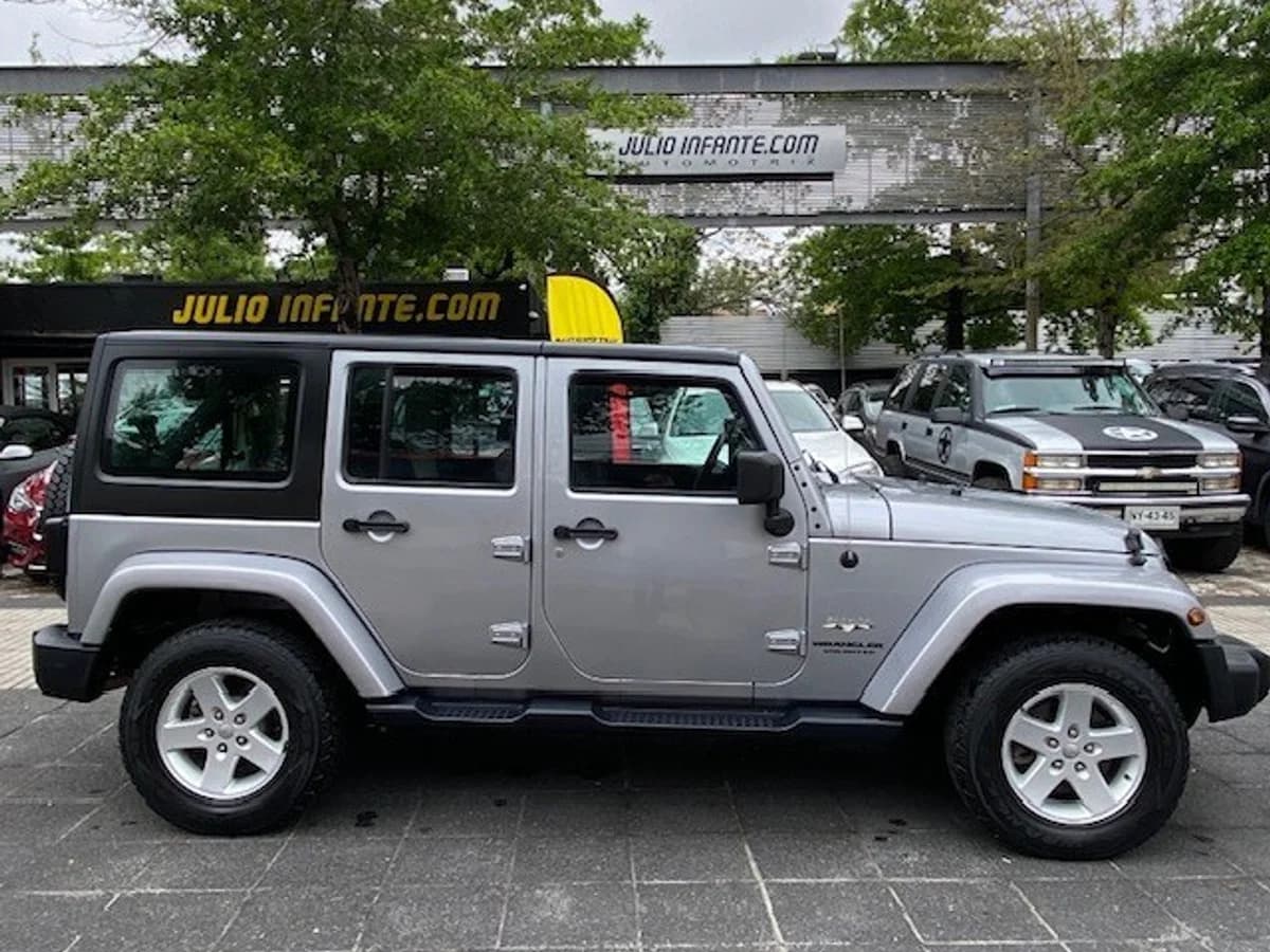 JEEP WRANGLER UNLTD Sahara 4x4 2.8 2018 - Imagen 5