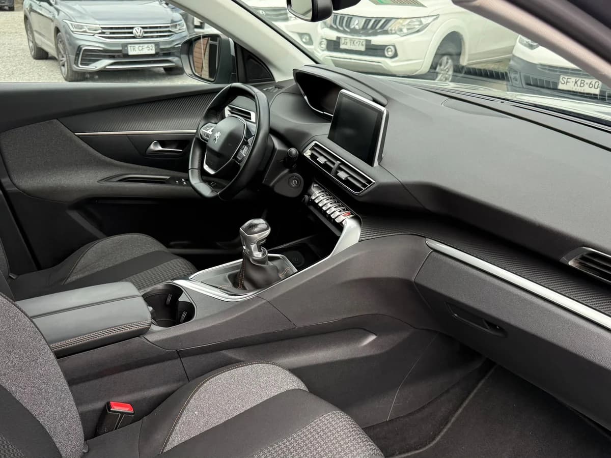 PEUGEOT 3008 1.5 DIÉSEL MT.2020 - Imagen 7