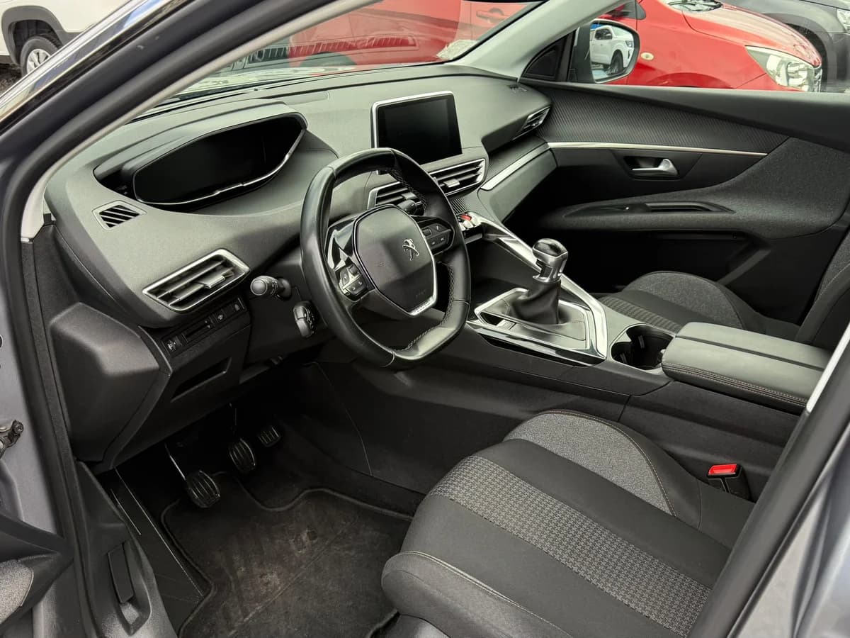PEUGEOT 3008 1.5 DIÉSEL MT.2020 - Imagen 11