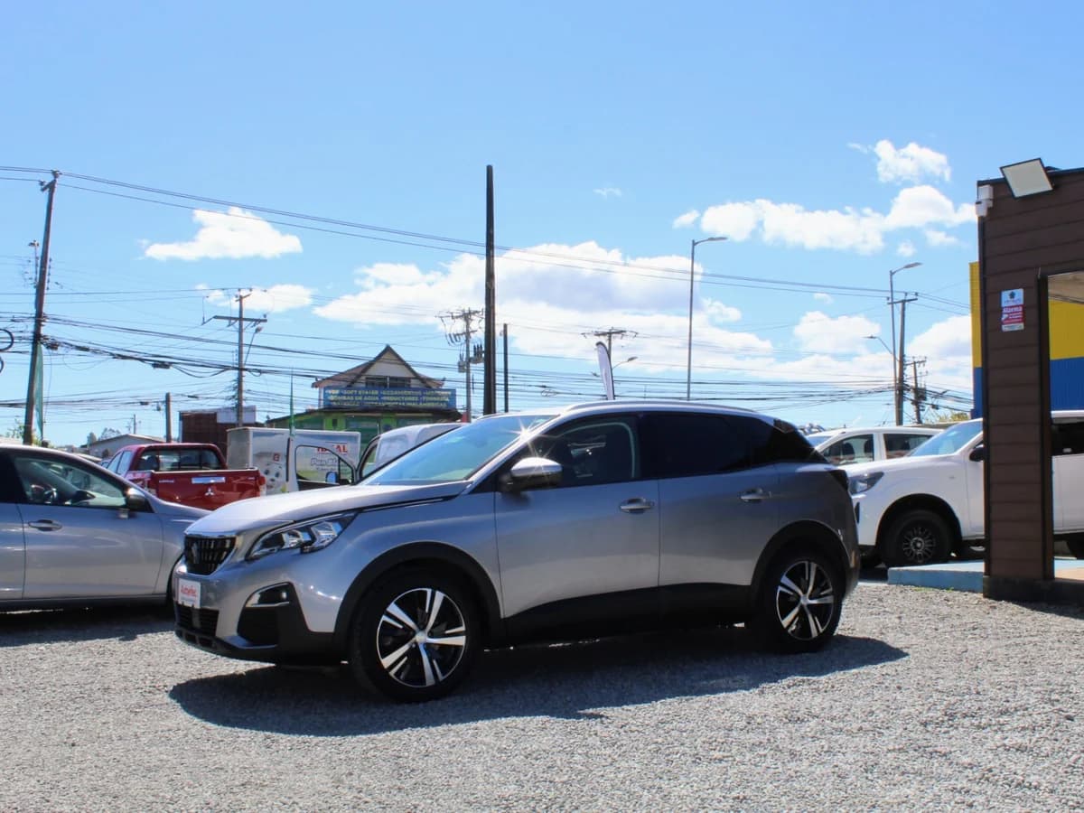 PEUGEOT 3008 1.5 DIÉSEL MT.2020 - Imagen 1