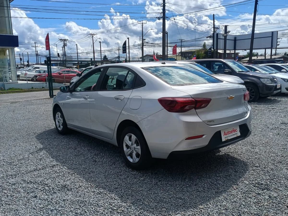 CHEVROLET Onix 1.0 2022 - Imagen 7