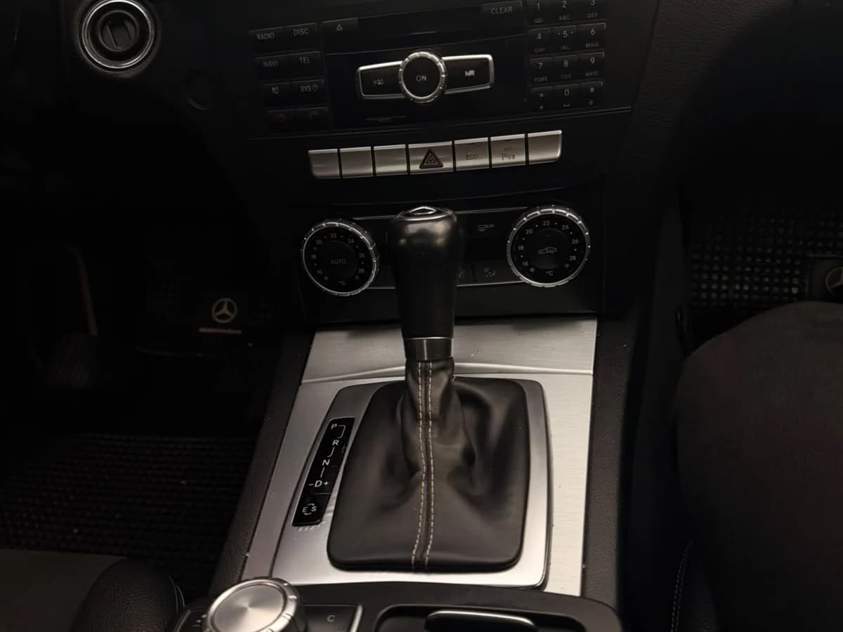 MERCEDES BENZ C 250 BLUEEFFICIENCY 2015 - Imagen 8