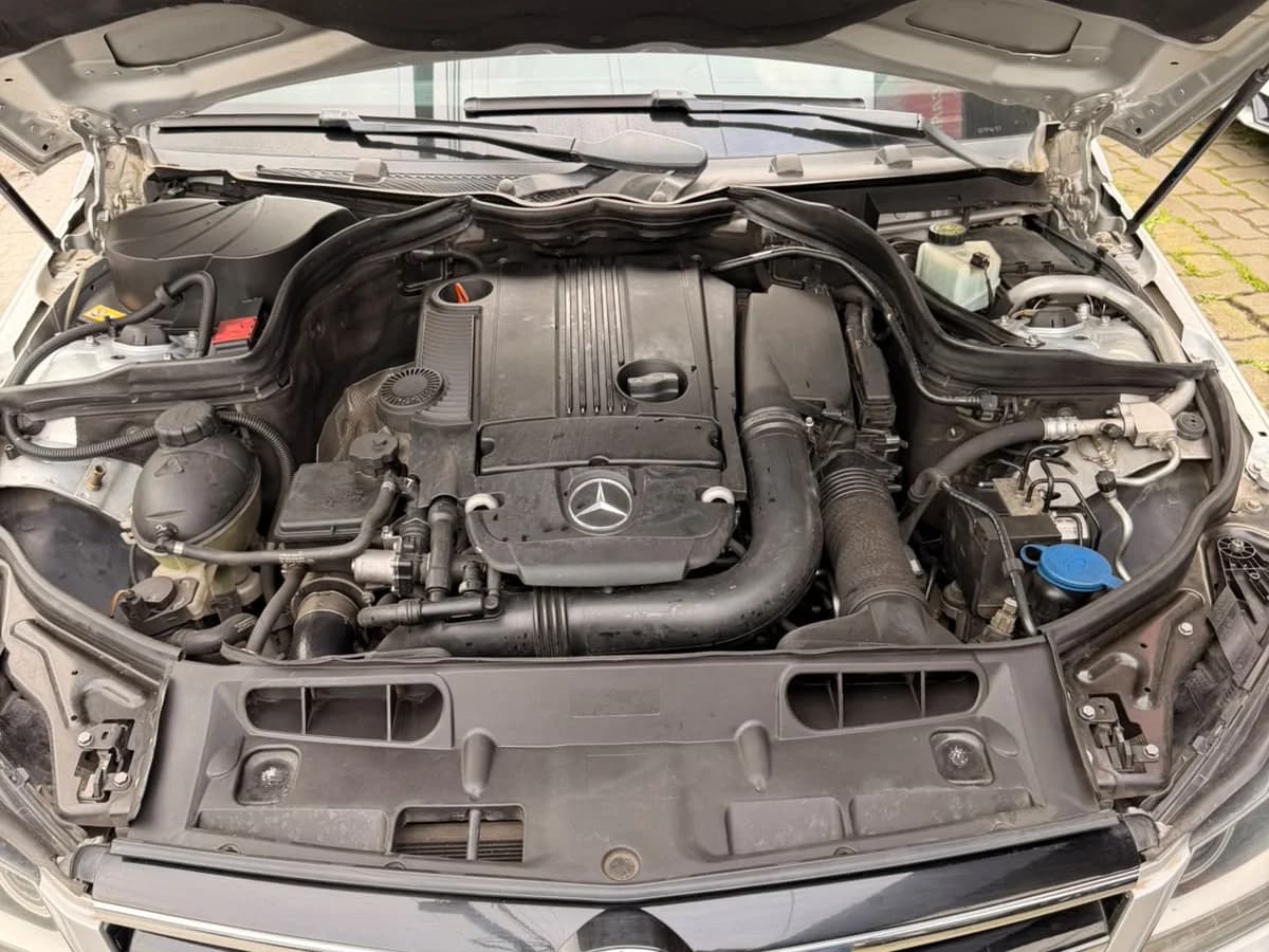 MERCEDES BENZ C 250 BLUEEFFICIENCY 2015 - Imagen 12