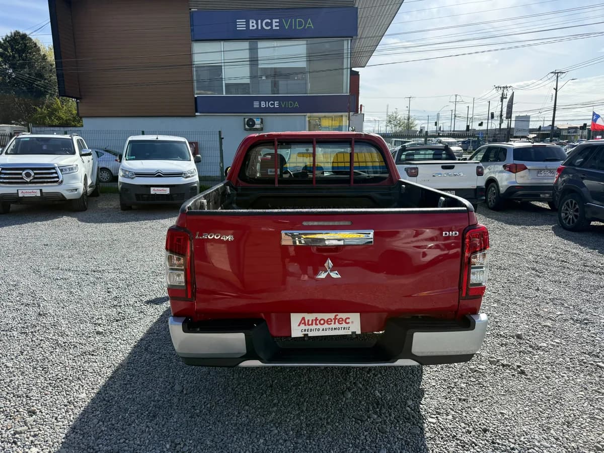 MITSUBISHI L200 KATANA CRT 4X4 2.4 2023 - Imagen 8