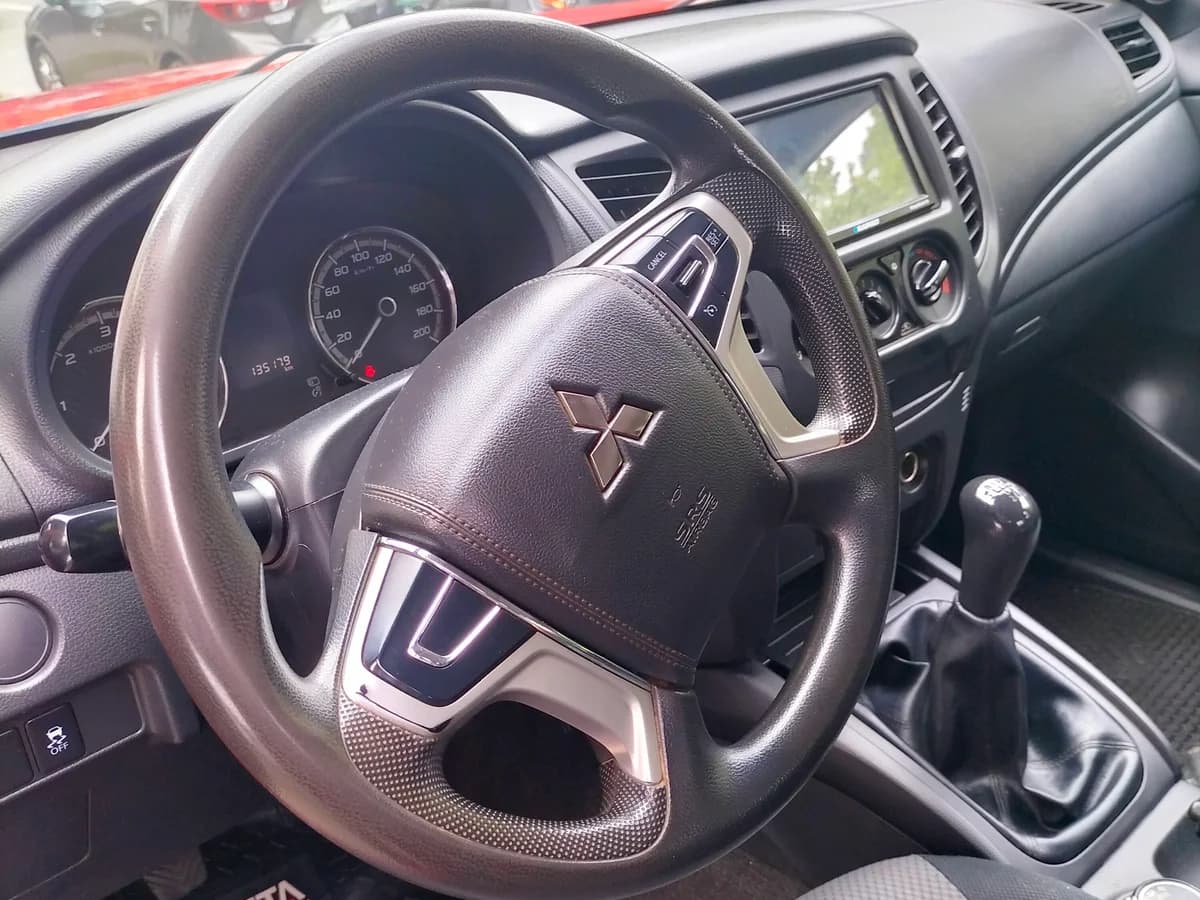 MITSUBISHI L200 KATANA CRT 4X4 2.4 2023 - Imagen 5