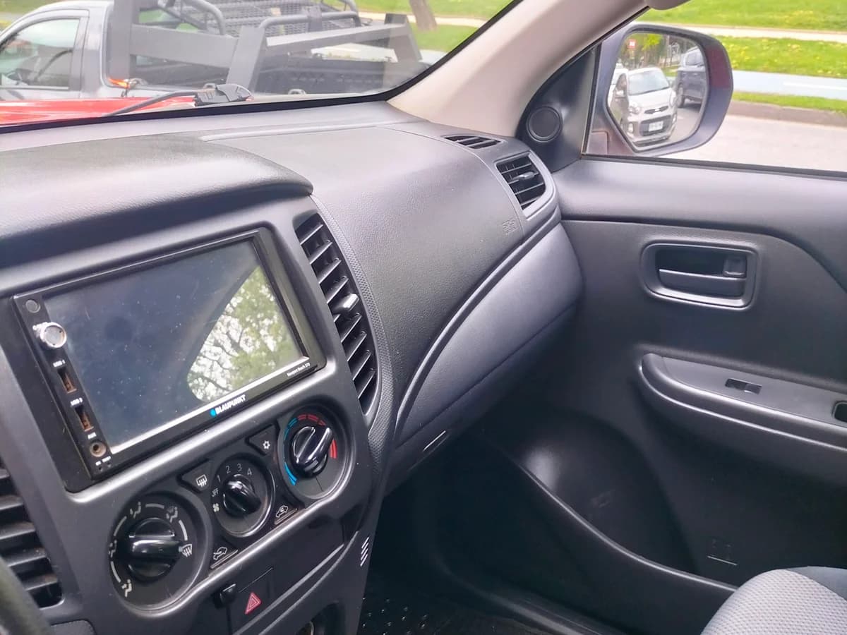 MITSUBISHI L200 KATANA CRT 4X4 2.4 2023 - Imagen 6