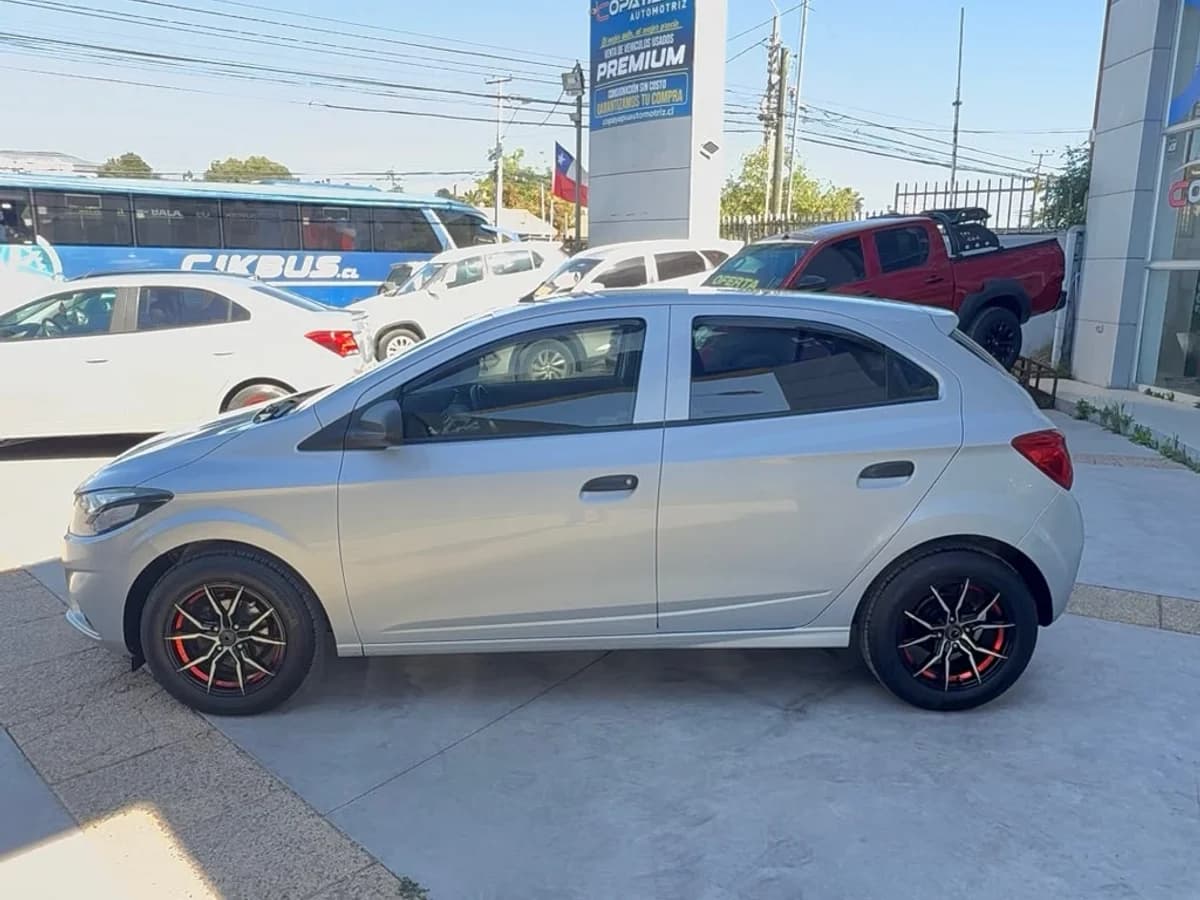 CHEVROLET ONIX LT 1.4 2019 - Imagen 4