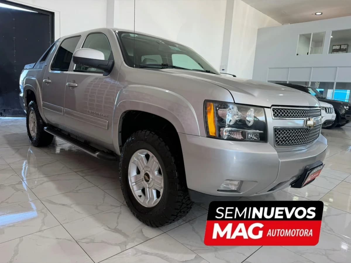CHEVROLET AVALANCHE 5.3L V8 2012 - Imagen 4