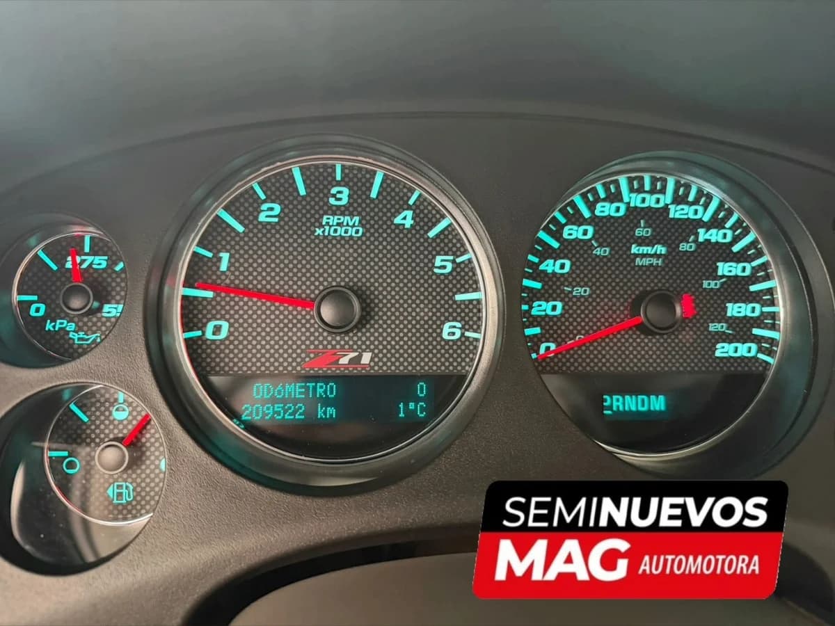 CHEVROLET AVALANCHE 5.3L V8 2012 - Imagen 7