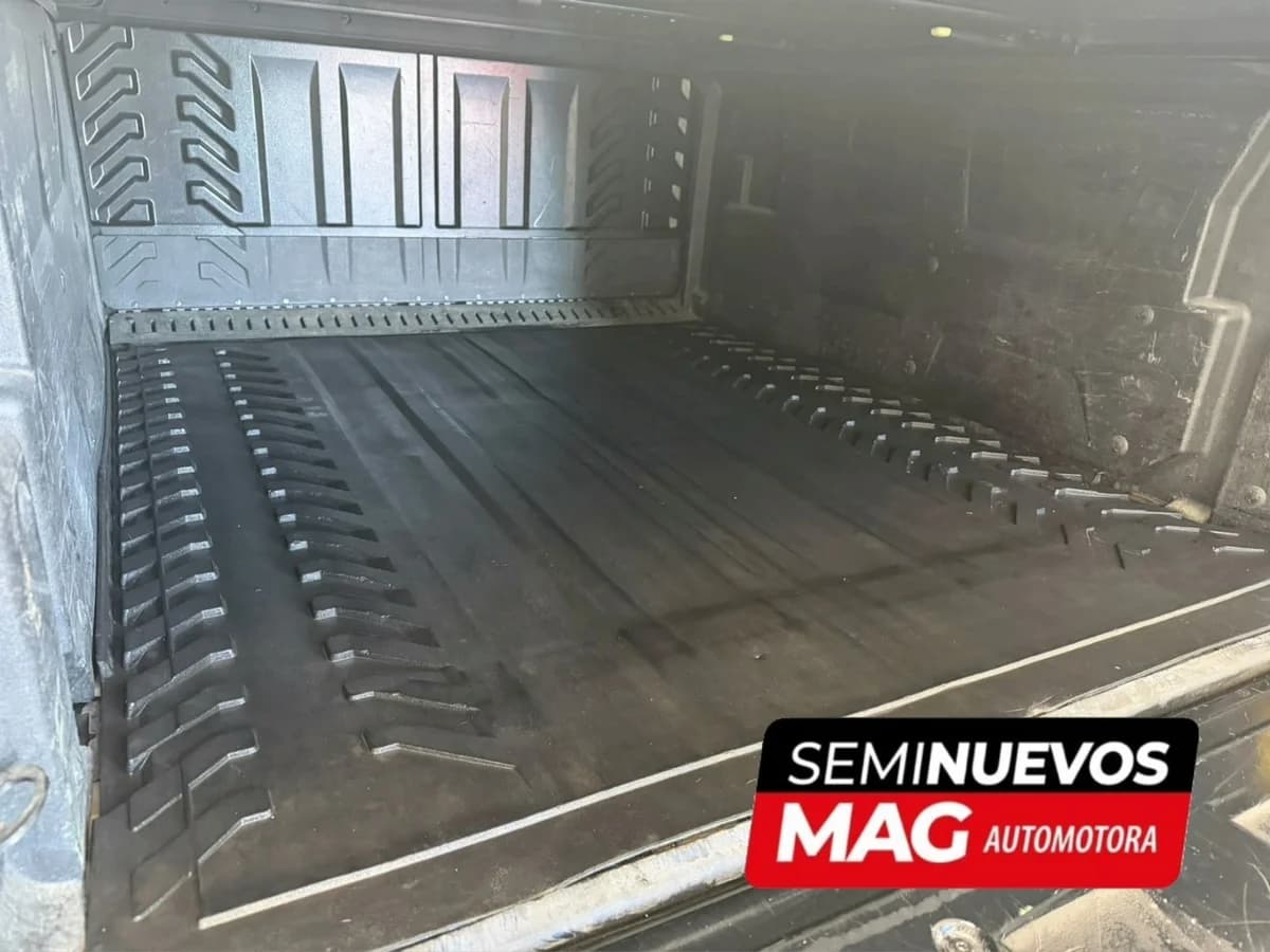 CHEVROLET AVALANCHE 5.3L V8 2012 - Imagen 8