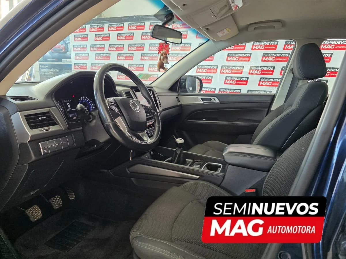 SSANGYONG REXTON 2.0 2019 - Imagen 8