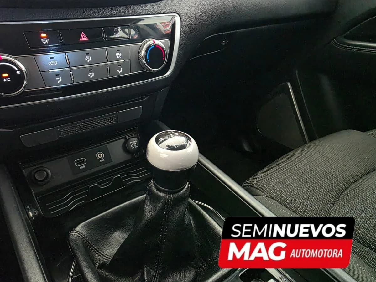 SSANGYONG REXTON 2.0 2019 - Imagen 9