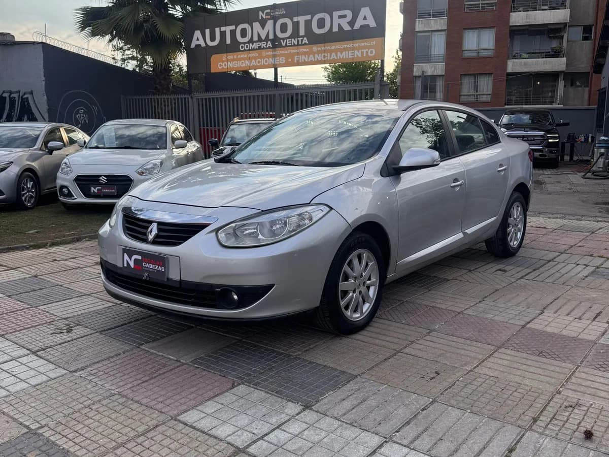 RENAULT Fluence EXPRESSION 2.0 AT 2012 - Imagen 3