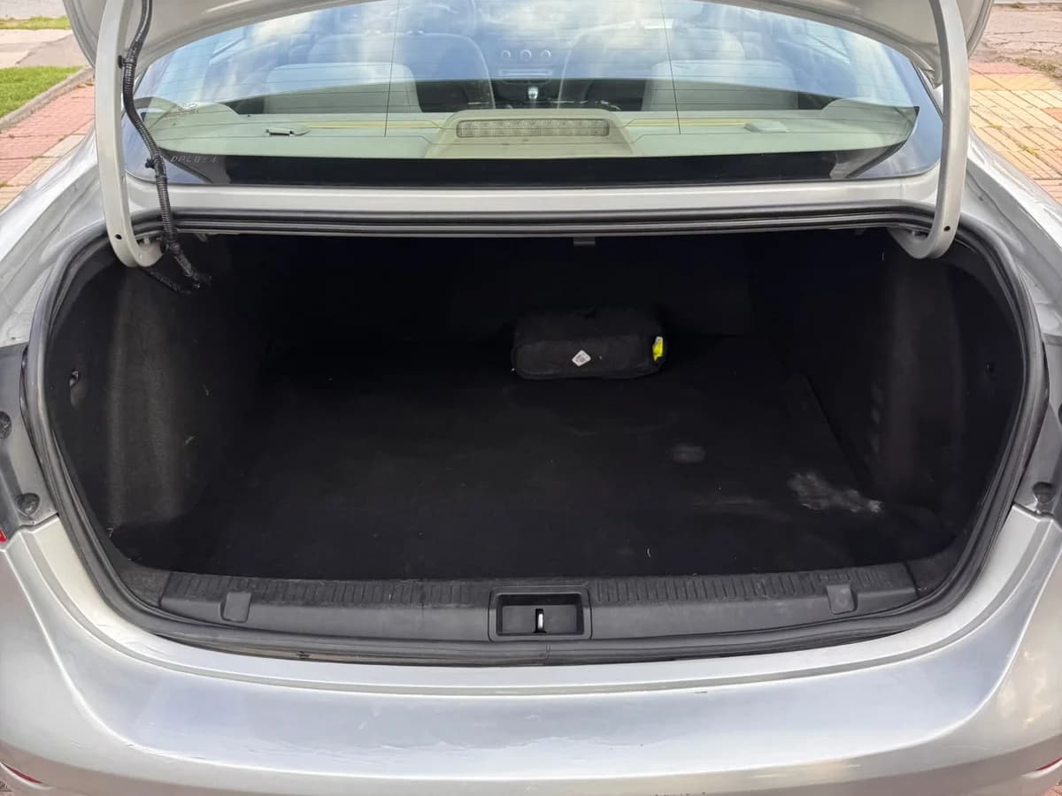 RENAULT Fluence EXPRESSION 2.0 AT 2012 - Imagen 7