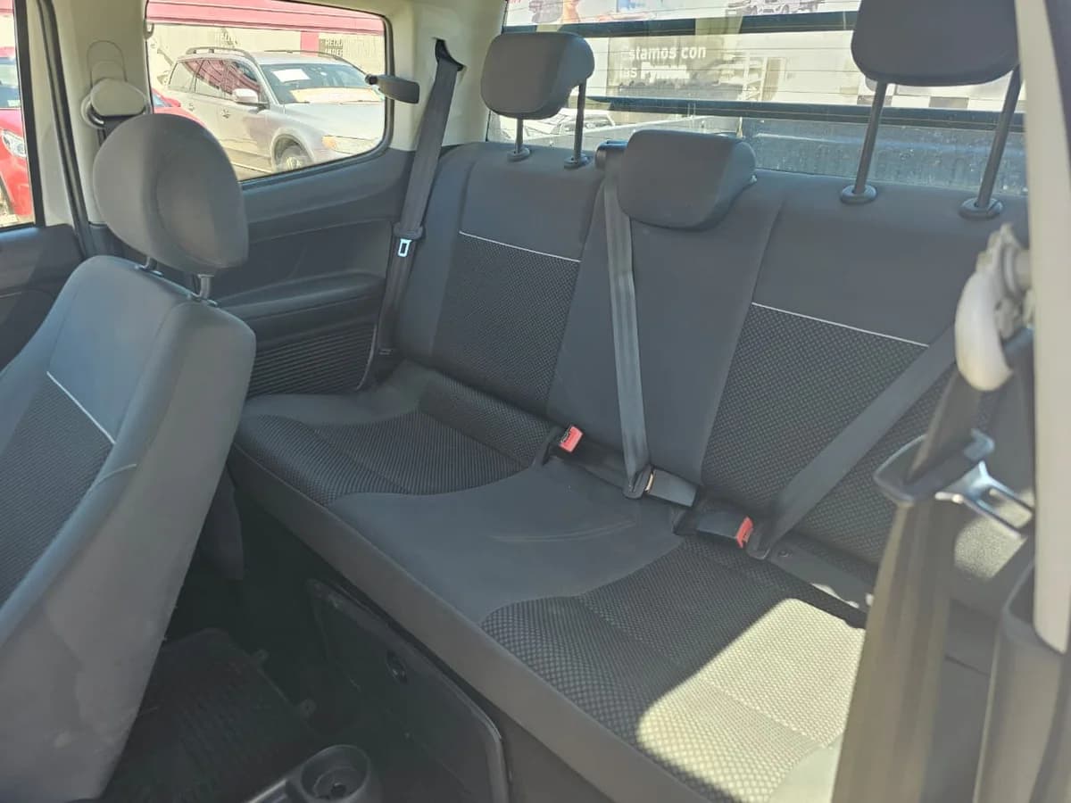 VOLKSWAGEN Saveiro 1.6 CABINA SIMPLE 2024 - Imagen 7