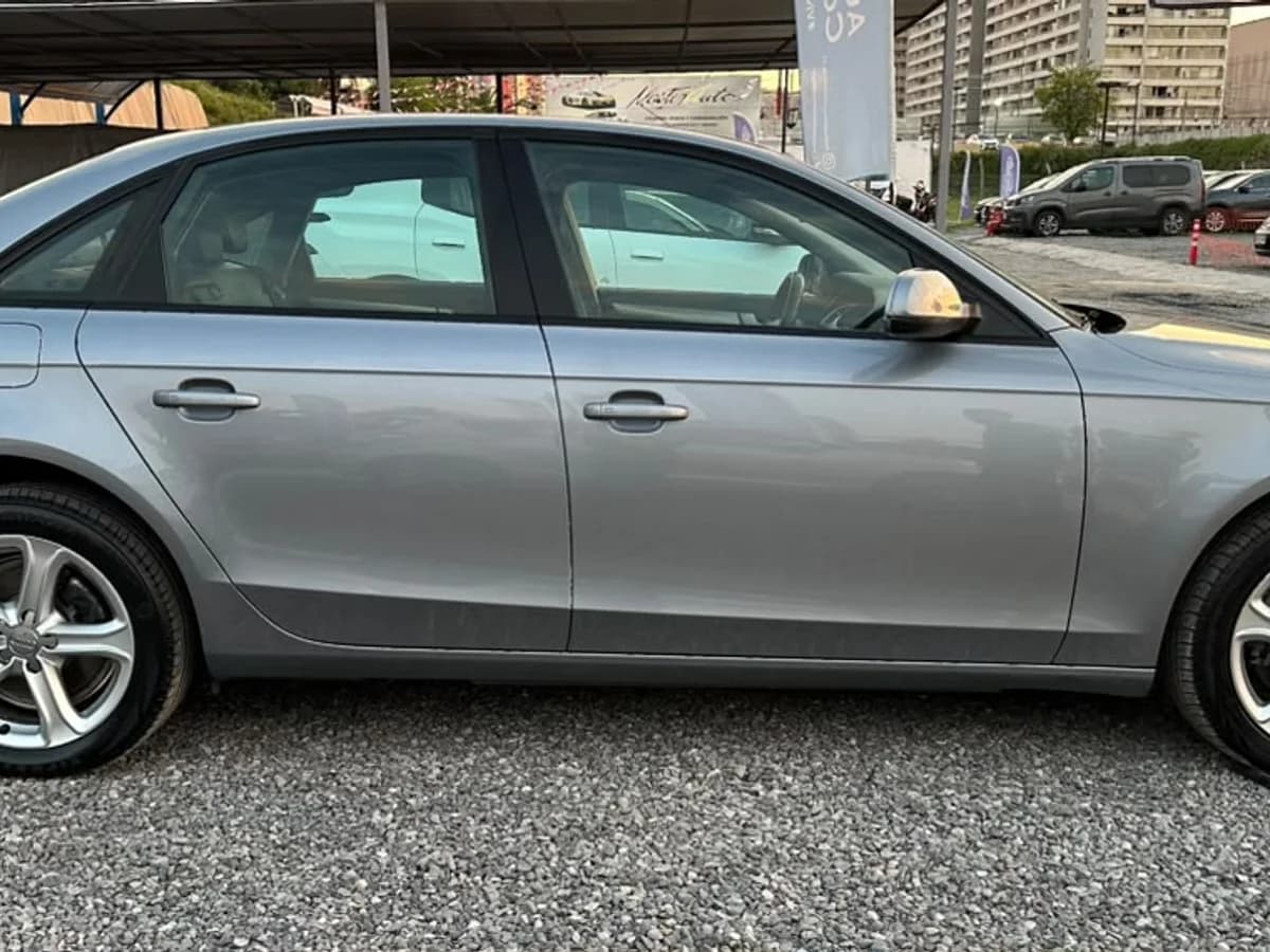 AUDI A4 1.8 TFSI DYNAMIC 120 MULTITRONIC AT 2015 - Imagen 4