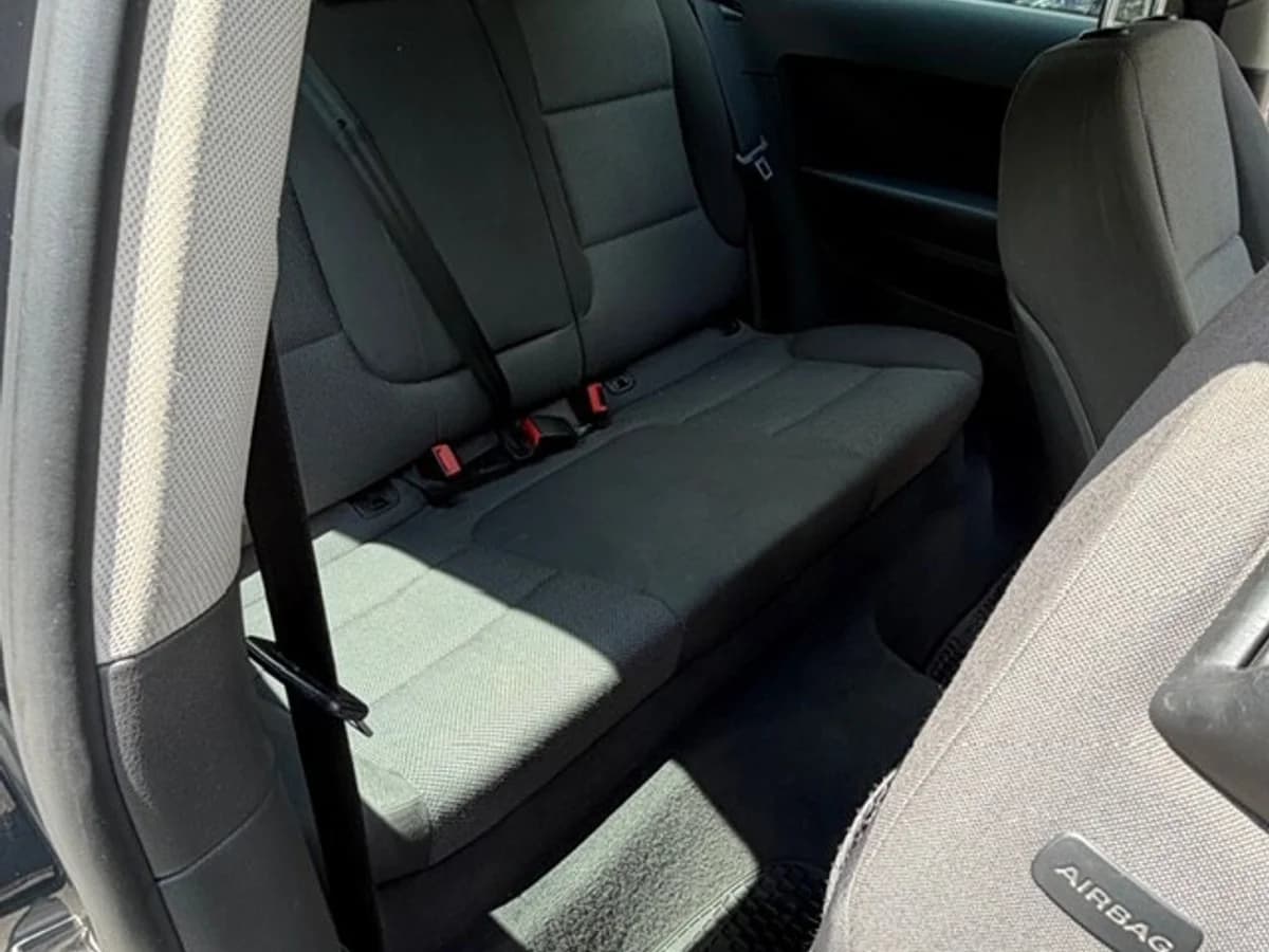 AUDI A3 1.6 mec. 2010 - Imagen 14