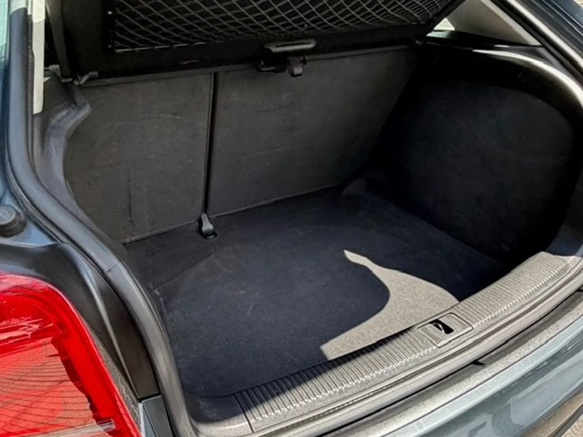AUDI A3 1.6 mec. 2010 - Imagen 15