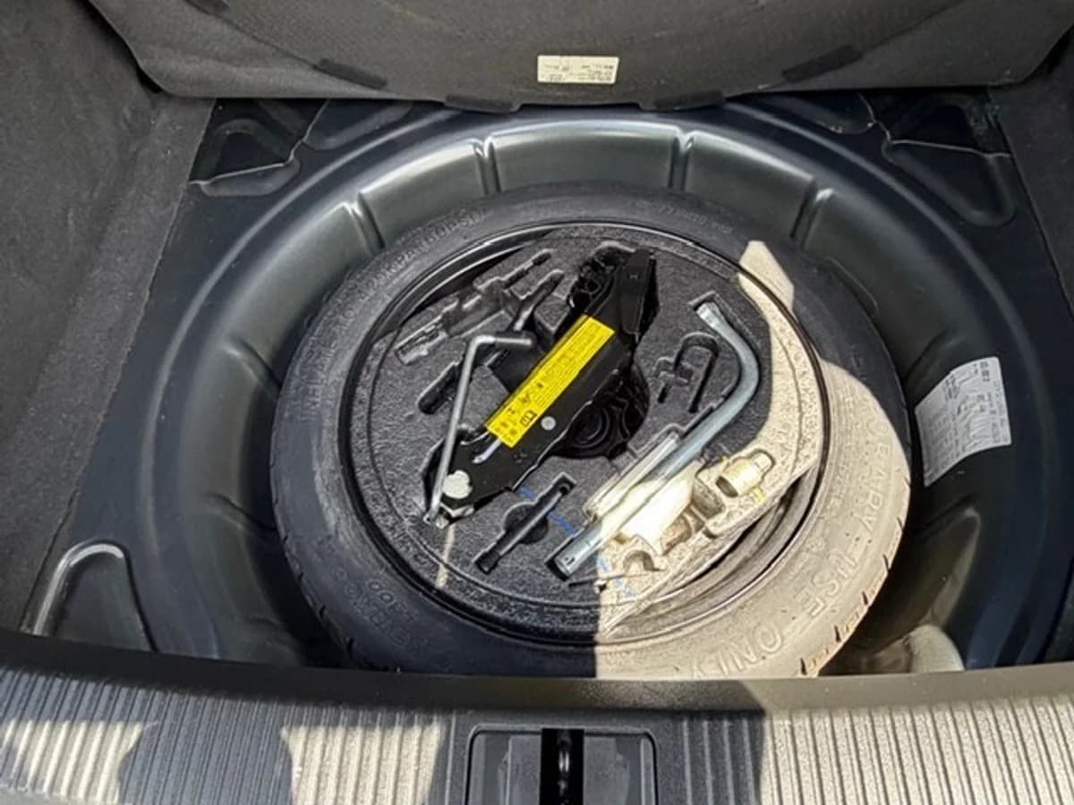 AUDI A3 1.6 mec. 2010 - Imagen 16