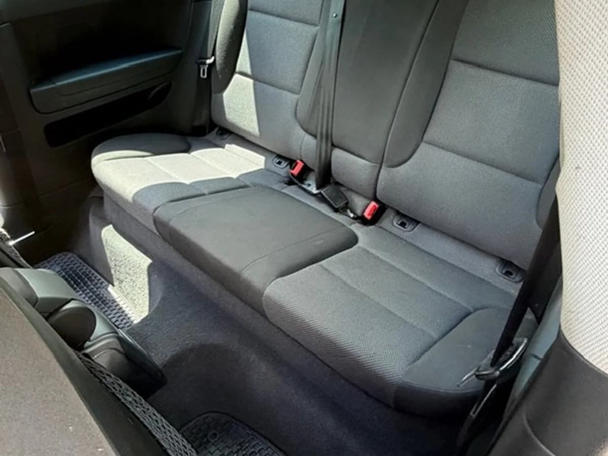AUDI A3 1.6 mec. 2010 - Imagen 18