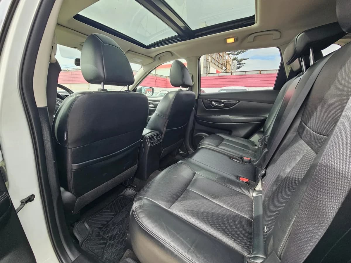 NISSAN X-Trail 2.5 AUT 4X4 2019 - Imagen 10