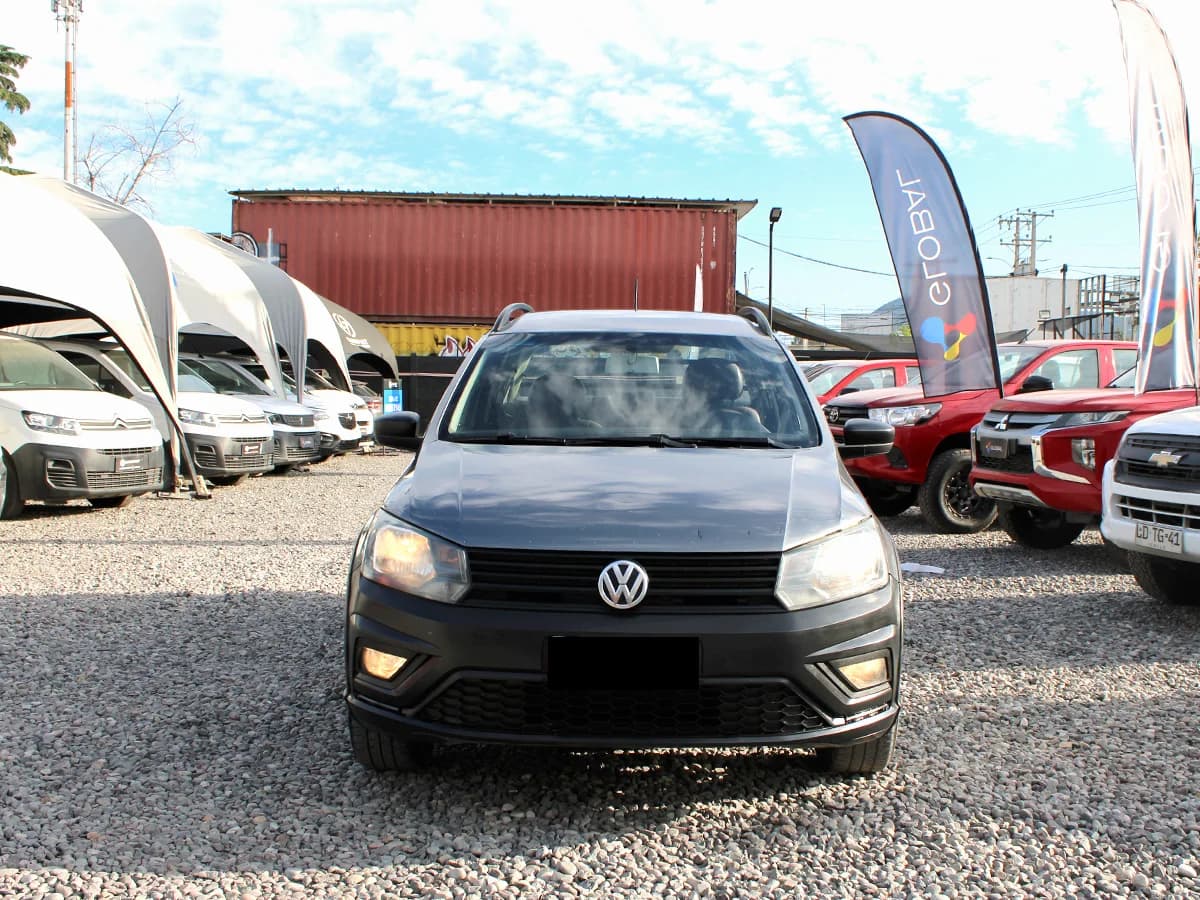 VOLKSWAGEN Saveiro - Imagen 2
