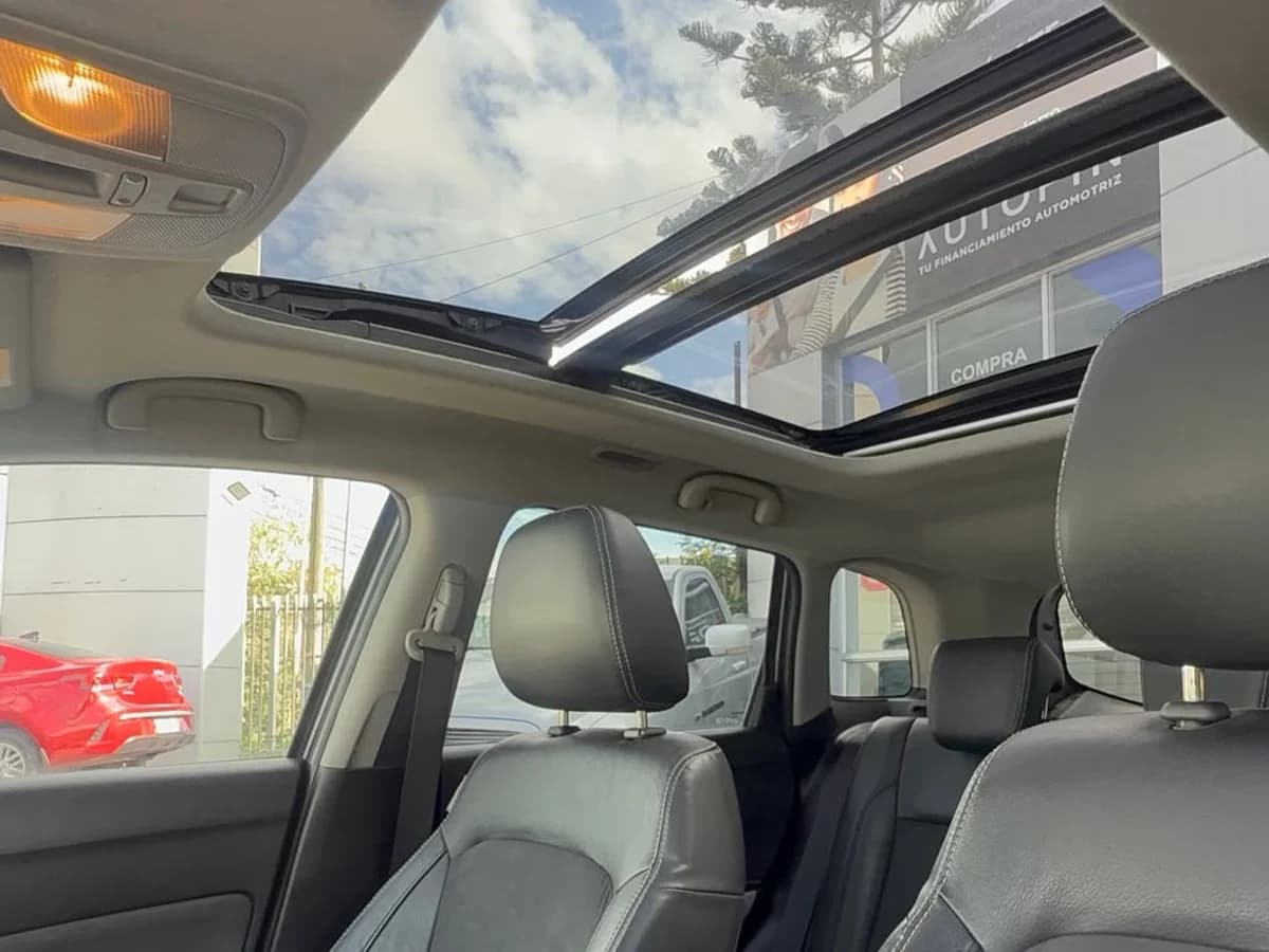 SUZUKI VITARA 1.6 LIMITED 4X4 MT 5P 2018 - Imagen 9