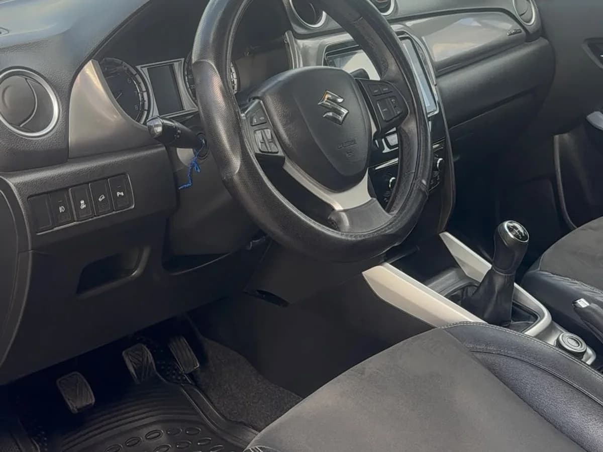 SUZUKI VITARA 1.6 LIMITED 4X4 MT 5P 2018 - Imagen 10