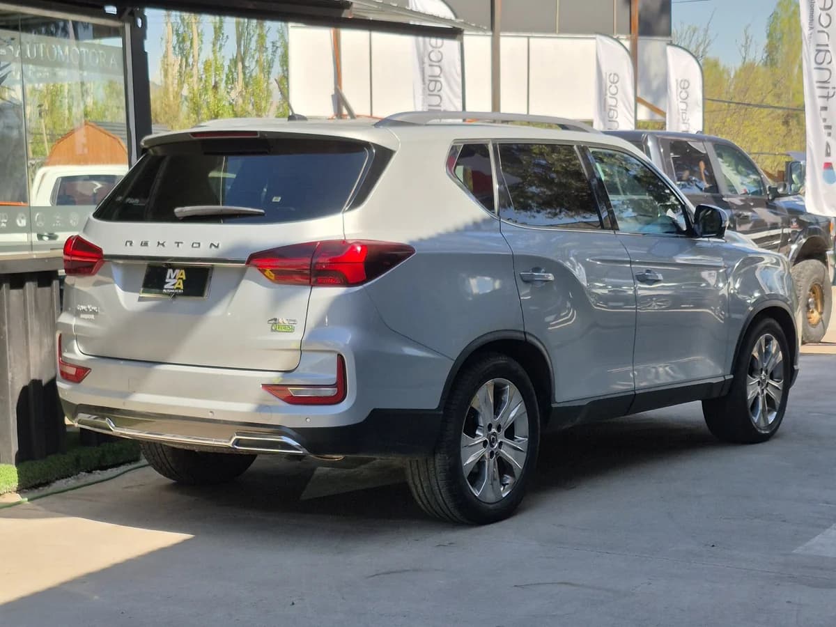 SSANGYONG NEW REXTON LIMITED 4X4 2.2 UAT PLUS 2022 - Imagen 4
