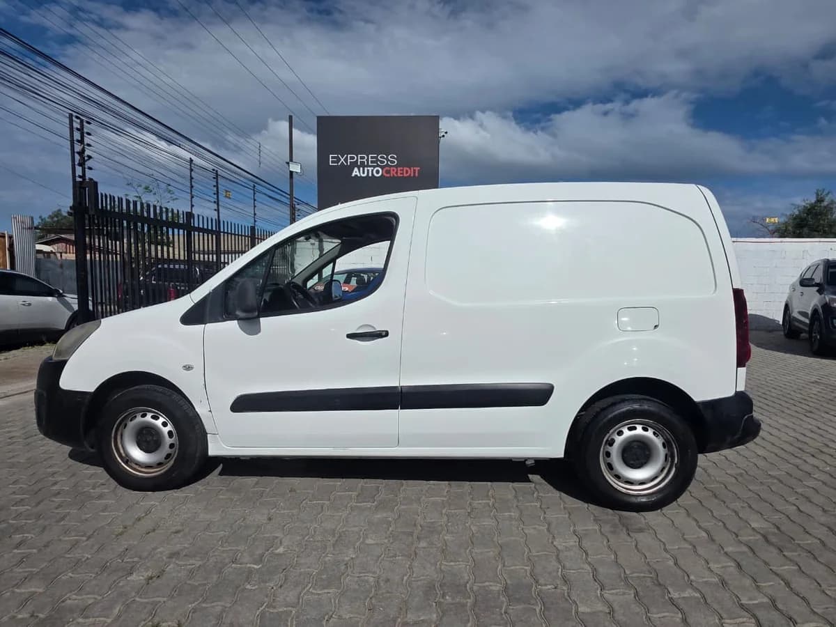 PEUGEOT Partner VU HDI 1.6 2016 - Imagen 10