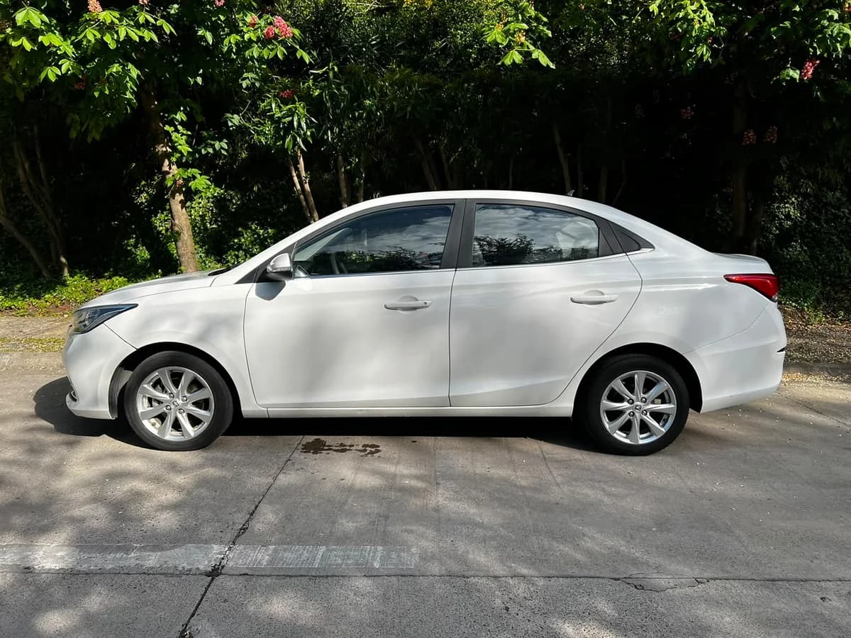 Changan Alsvin 1.5L AT año 2023 - Imagen 7