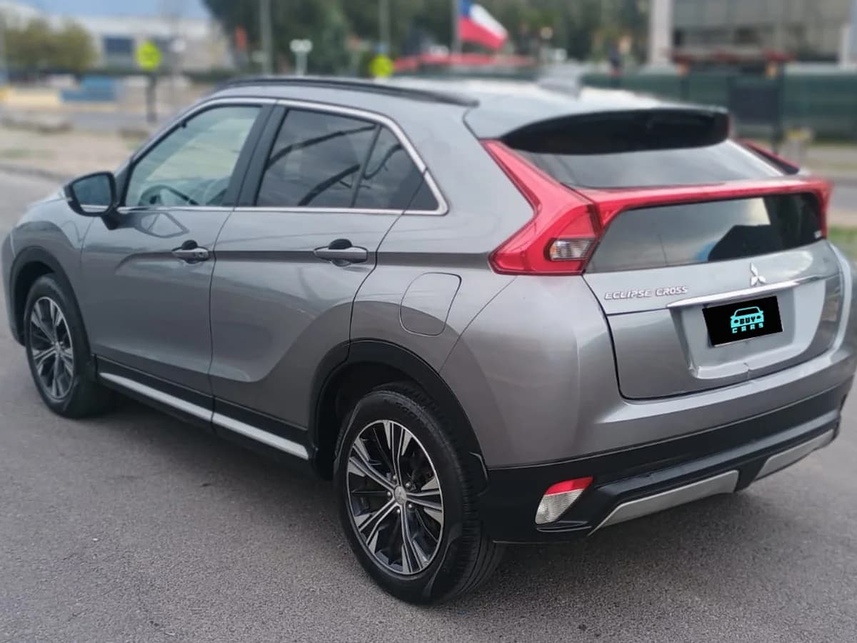 Mitsubishi Eclipse Cross RS 1.5L Turbo AT 4x4 año 2019 - Imagen 2