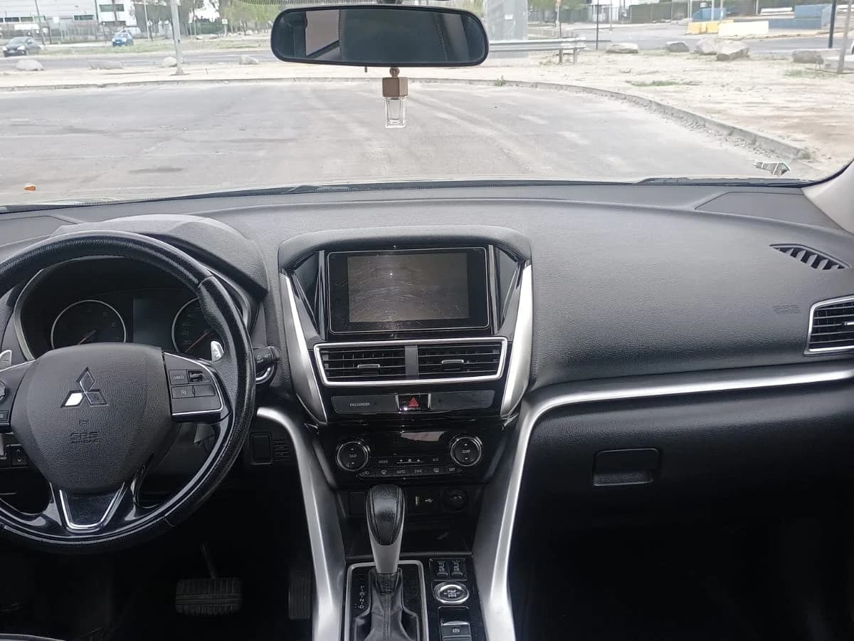 Mitsubishi Eclipse Cross RS 1.5L Turbo AT 4x4 año 2019 - Imagen 13