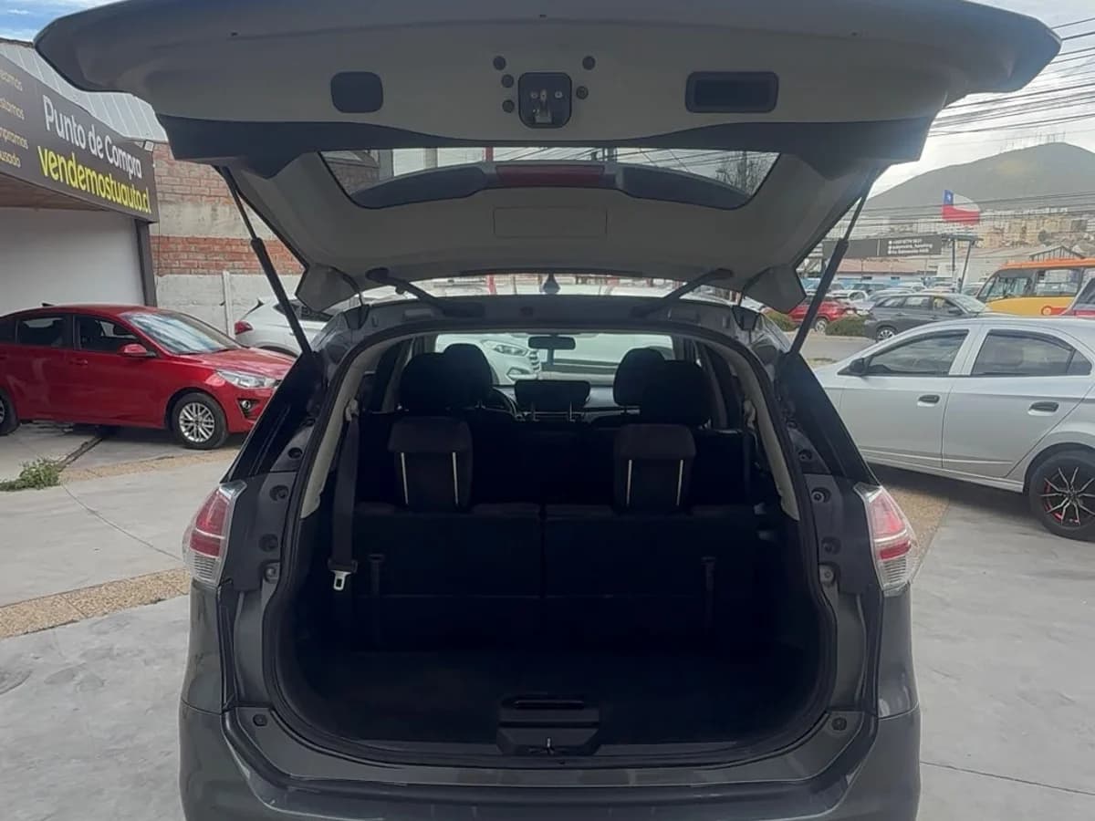 NISSAN X-Trail SENSE 2.5 AUT 2017 - Imagen 9