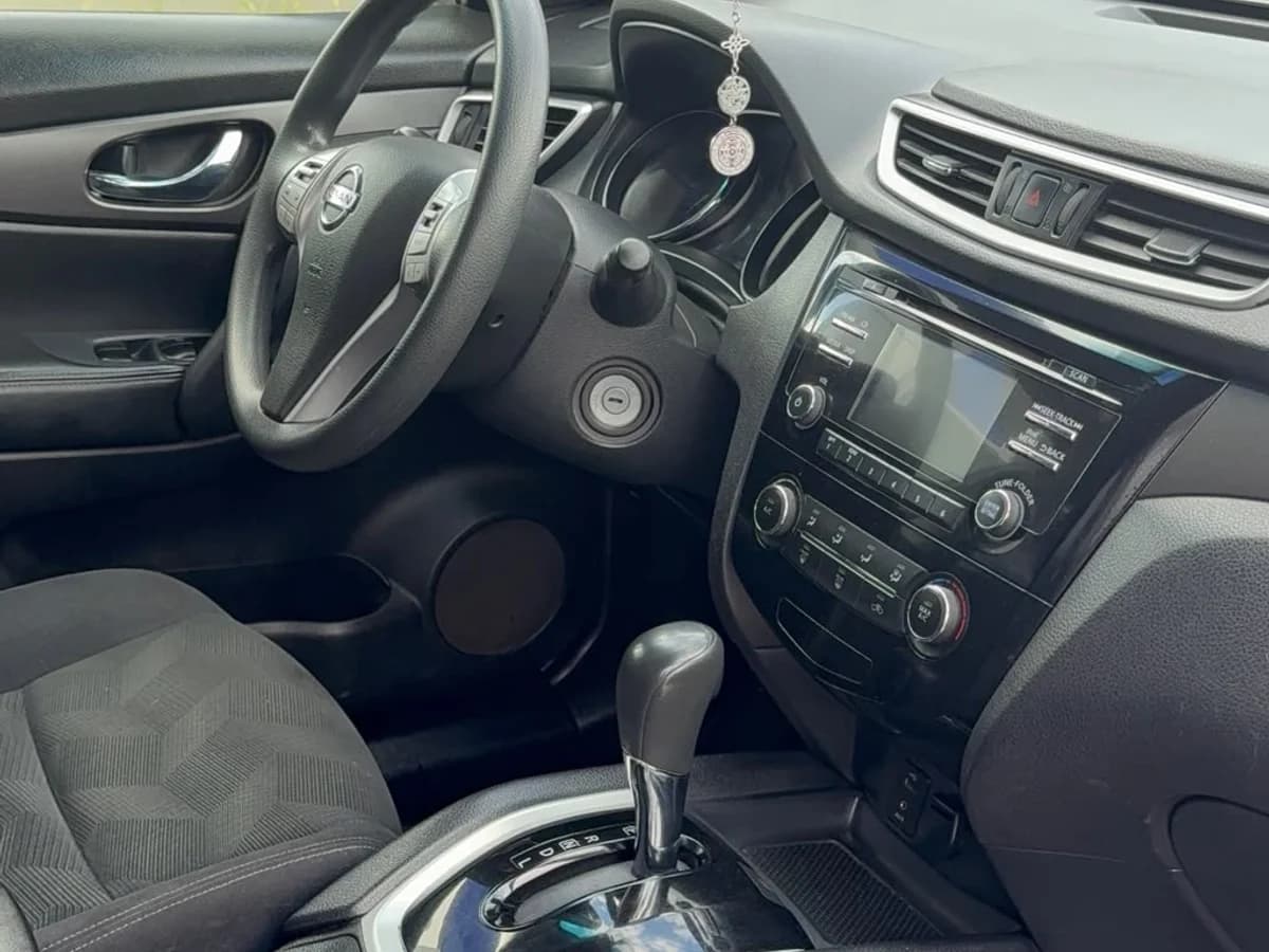 NISSAN X-Trail SENSE 2.5 AUT 2017 - Imagen 11