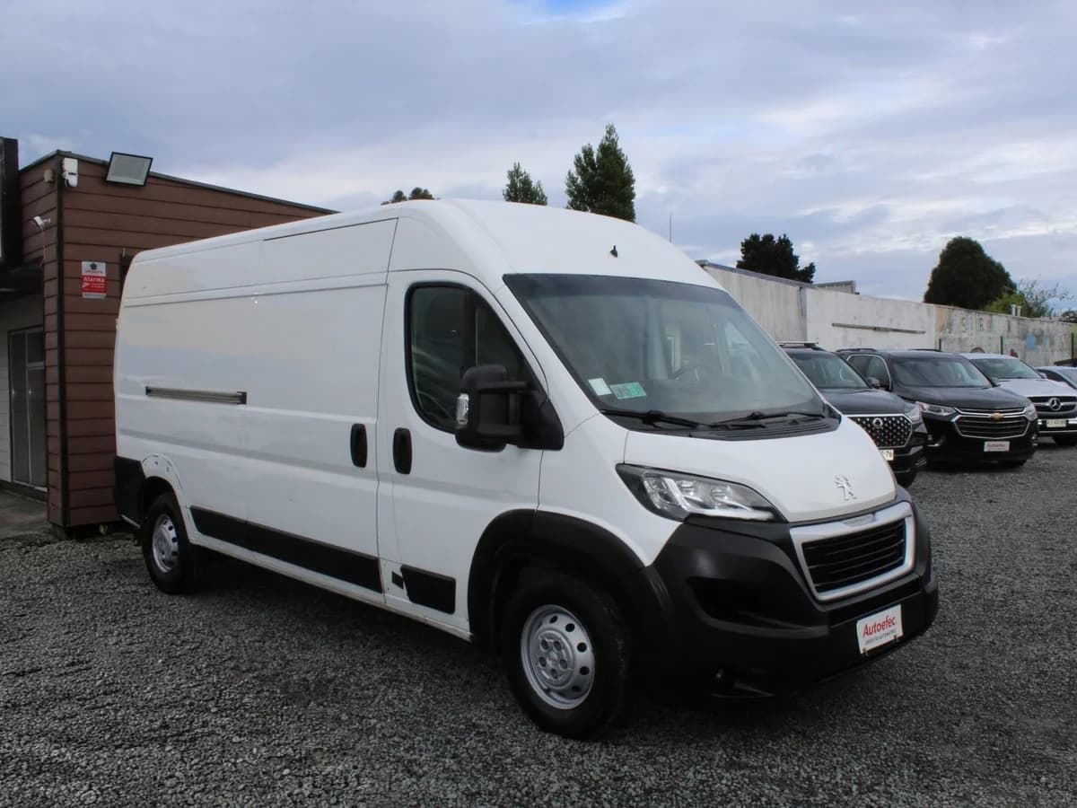 PEUGEOT Boxer 2.2 BLUEHDI 2020 - Imagen 4