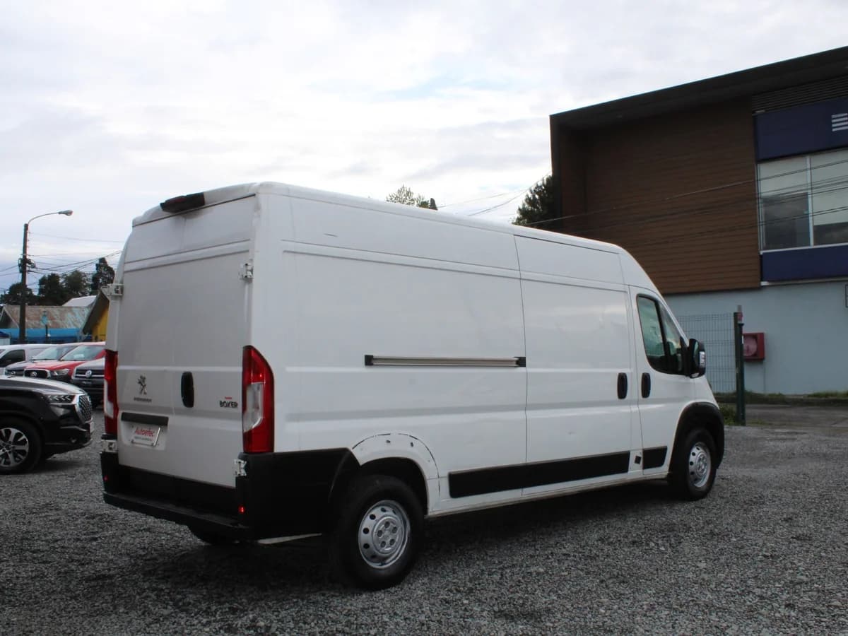 PEUGEOT Boxer 2.2 BLUEHDI 2020 - Imagen 10