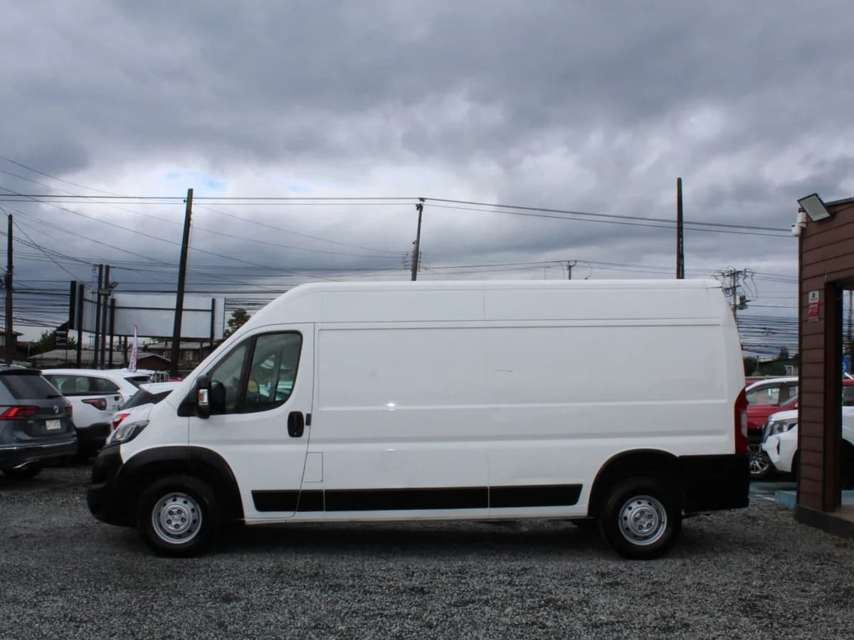PEUGEOT Boxer 2.2 BLUEHDI 2020 - Imagen 13