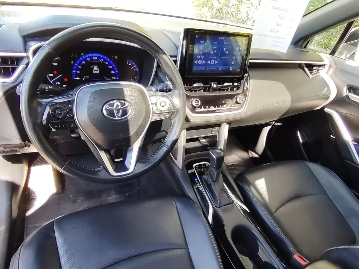 TOYOTA Corolla 1.8 XEI HYBRID 2023 - Imagen 16