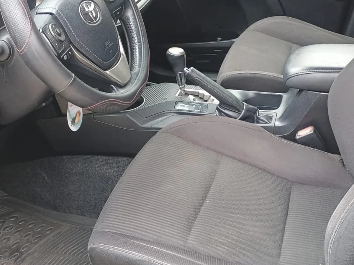 Toyota Rav4 Lujo 2.5L AT 4x2 año 2015 - Imagen 15