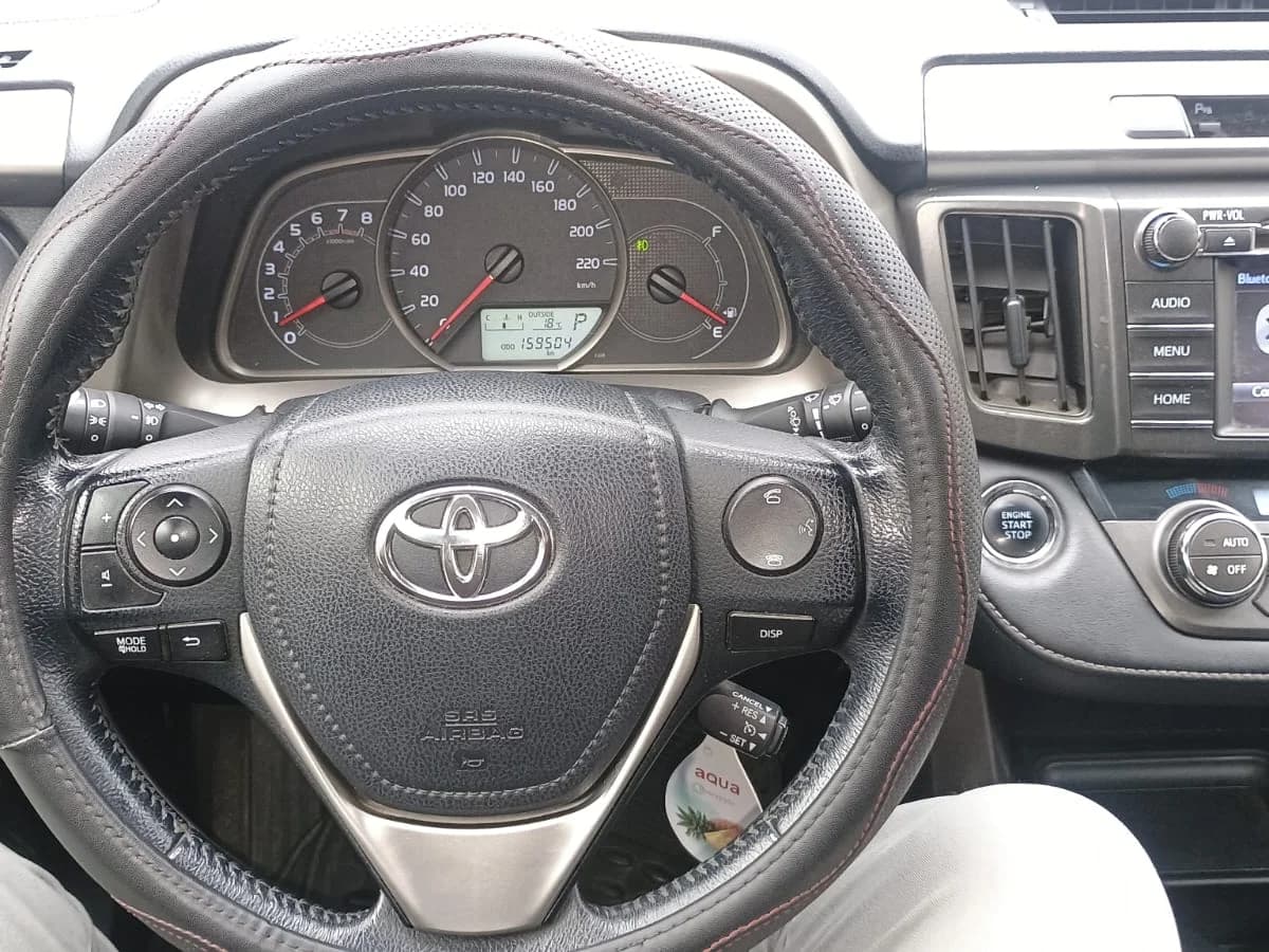 Toyota Rav4 Lujo 2.5L AT 4x2 año 2015 - Imagen 16