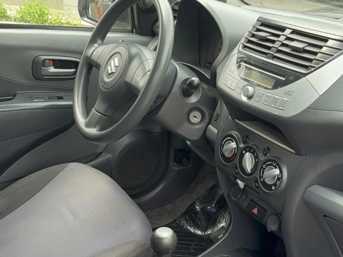 SUZUKI Celerio GLX SPORT 1.0 2014 - Imagen 7