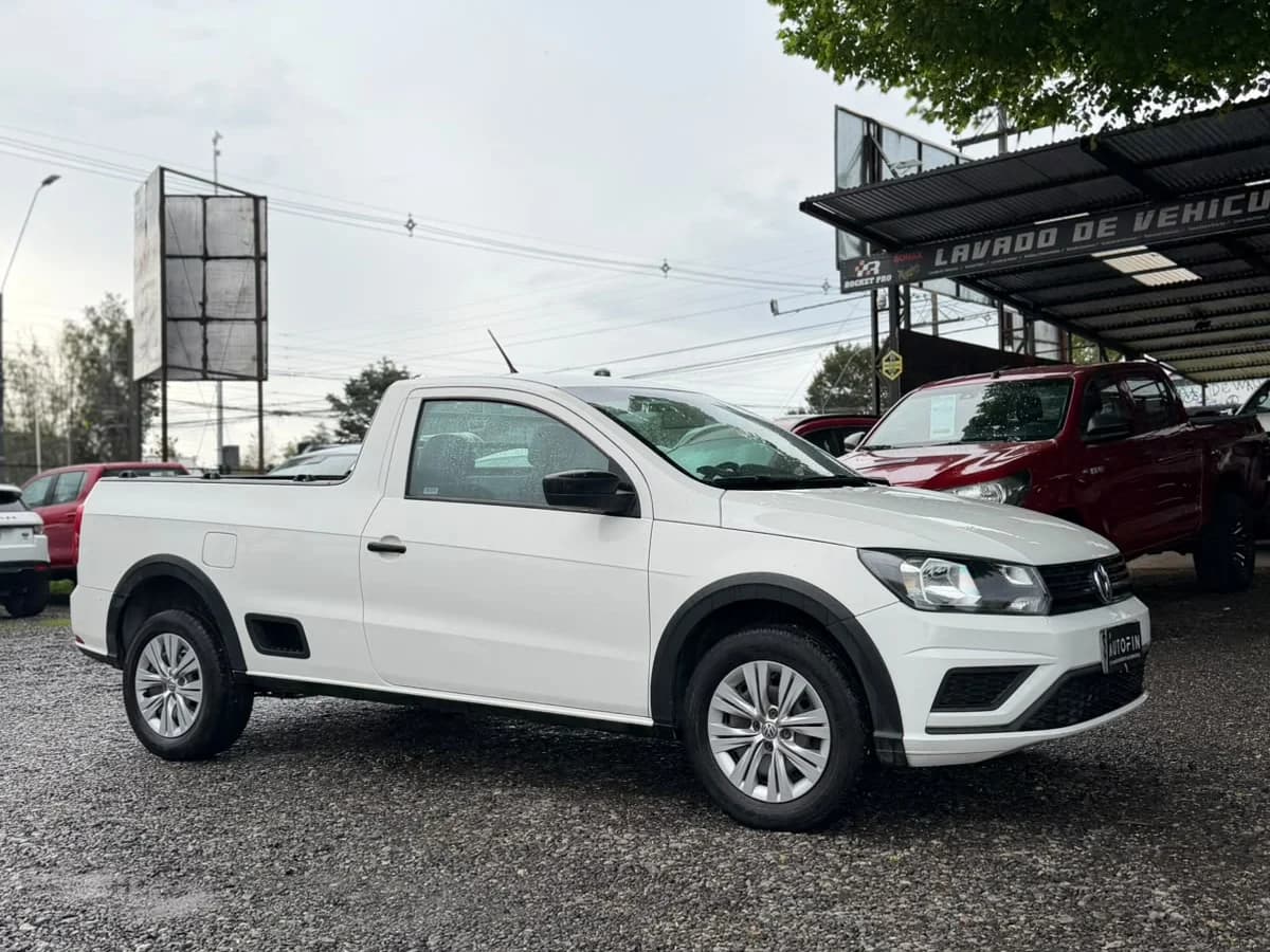 VOLKSWAGEN Saveiro 1.6 4X2 CAB. SIM. MT 2P 2023 - Imagen 5