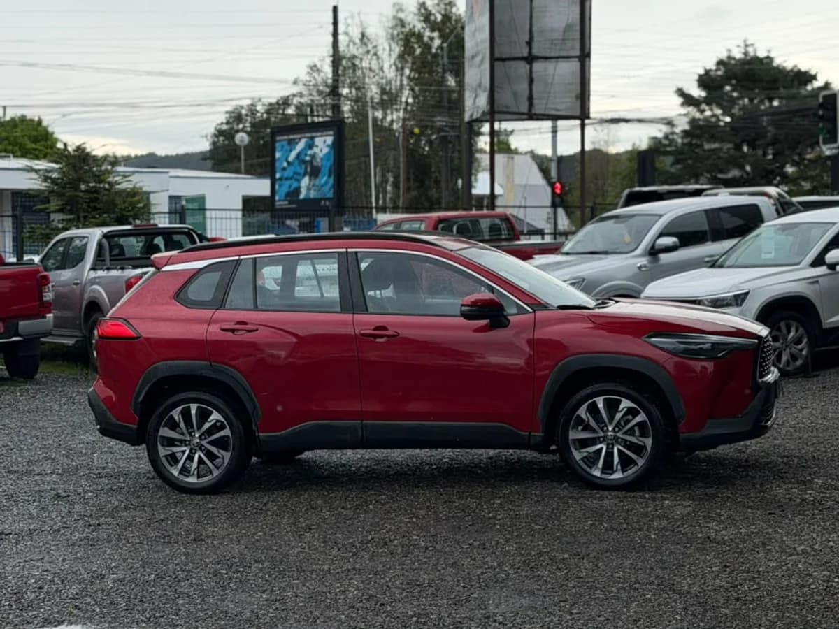 TOYOTA Corolla Cross 2.0 CVT 2023 - Imagen 4