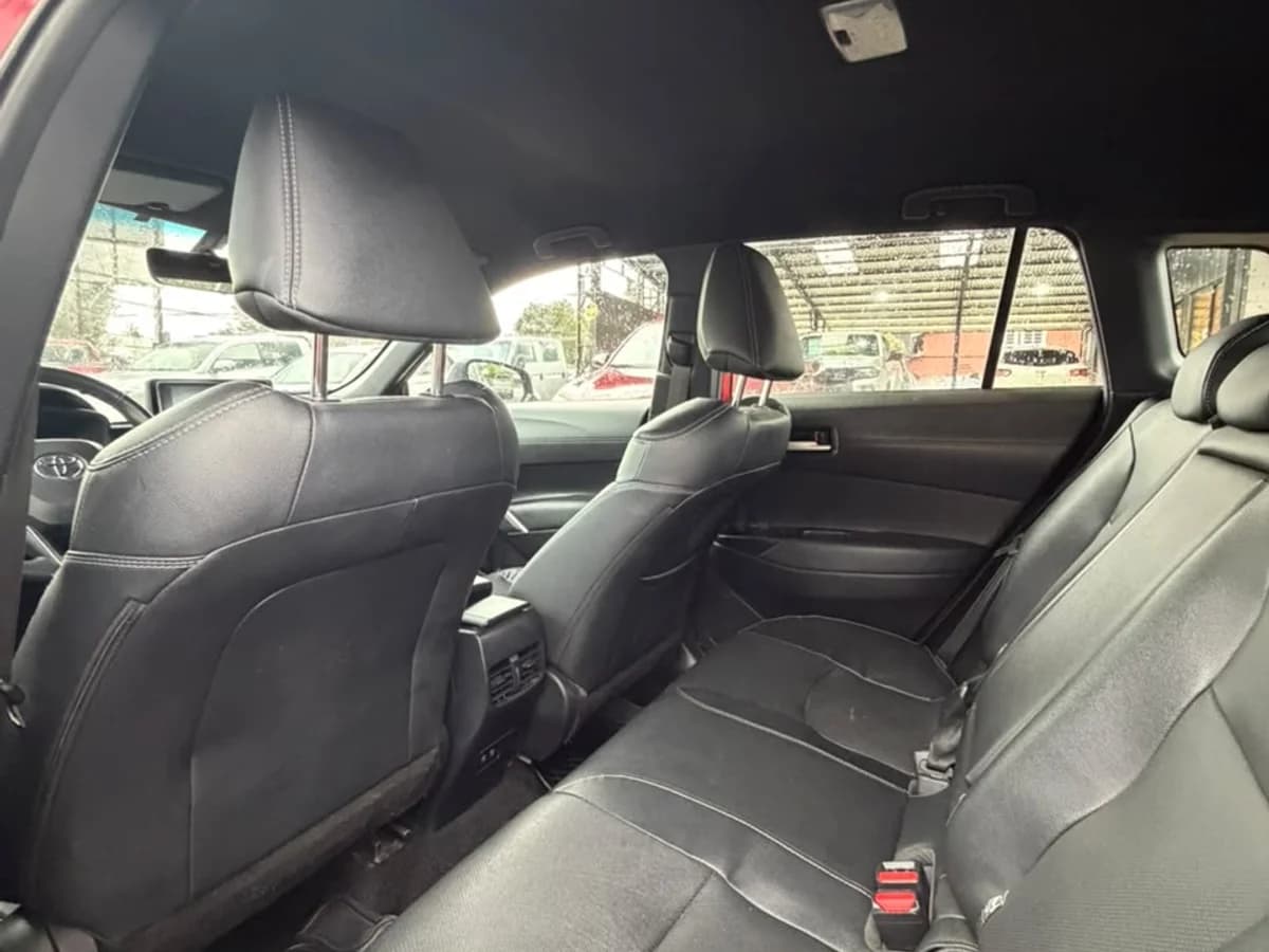 TOYOTA Corolla Cross 2.0 CVT 2023 - Imagen 18