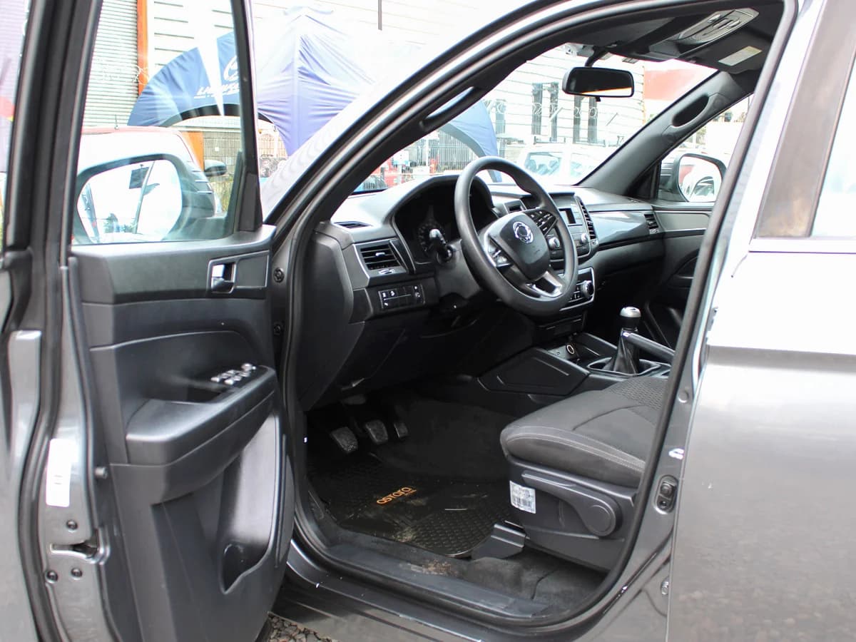 SSANGYONG Musso - Imagen 5